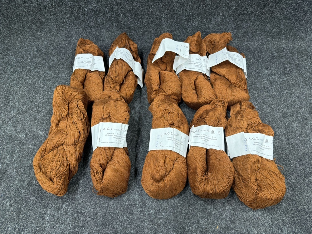1582645-1 10 st nystan kabeltvinnat bomullsgarn 200g