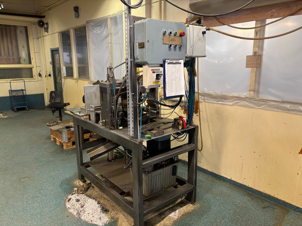1563397-2 Hydraulisk Bockmaskin