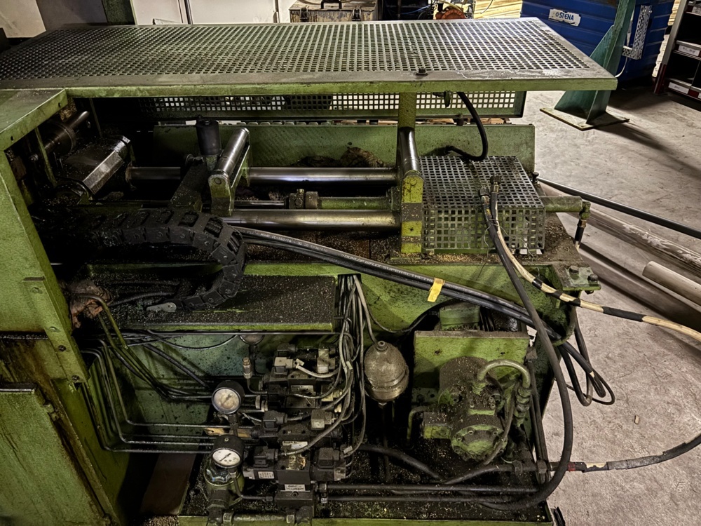 1563399-2 Automatisk såg-/kapmaskin med materialhantering – Eisele VA-0 H – 1980