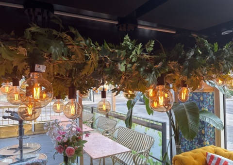 Lamp installation