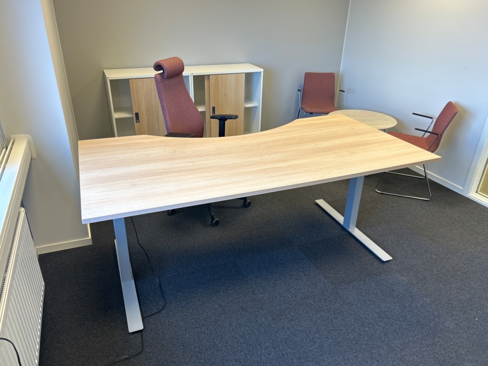 1545984-1 Office workplace with electric desk and various furniture
