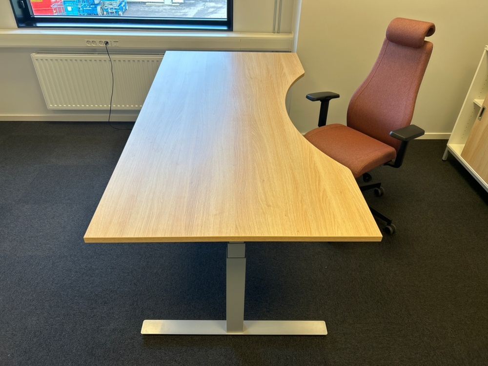 1545984-2 Office workplace with electric desk and various furniture
