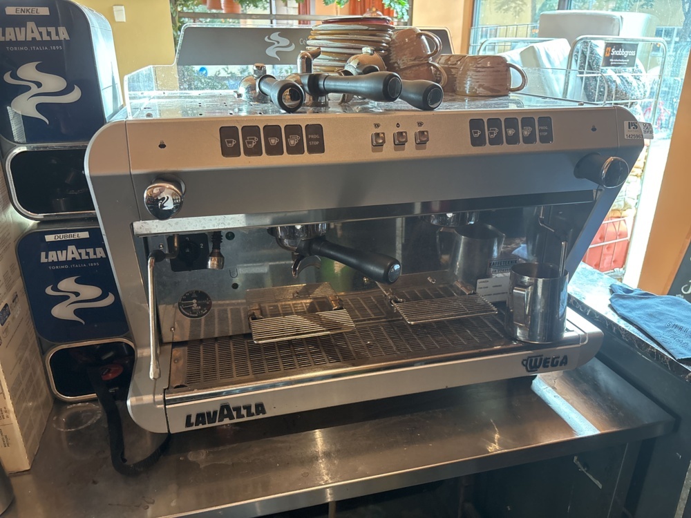 1425963-2 Espresso machine - Wega / Lavazza