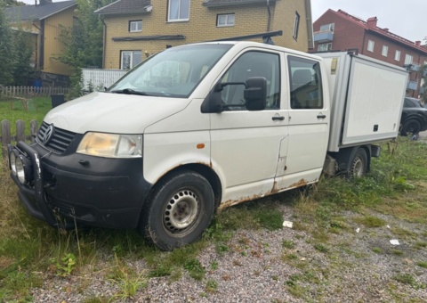 Volkswagen Transporter Chassi Double Cab T30 2.5 TDI DPF 4Motion 10v Manual, 131hp, 2007