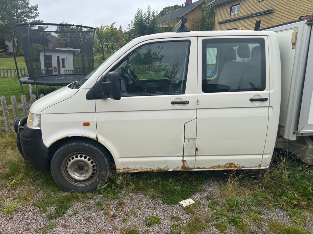 1406082-2 Volkswagen Transporter Chassi Double Cab T30 2.5 TDI DPF 4Motion 10v Manual, 131hp, 2007