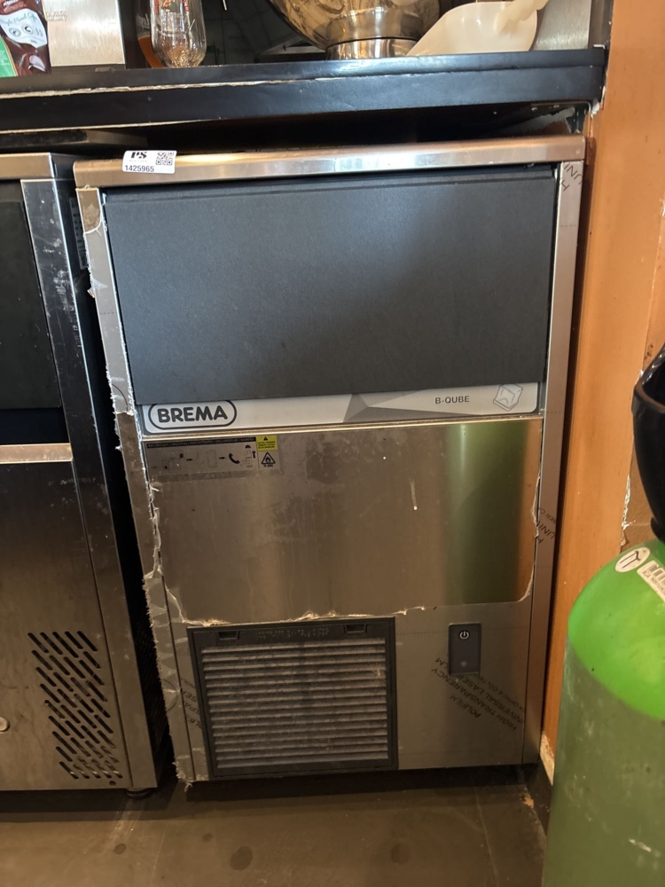 1425965-2 Ice machine - Brema B-QUBE