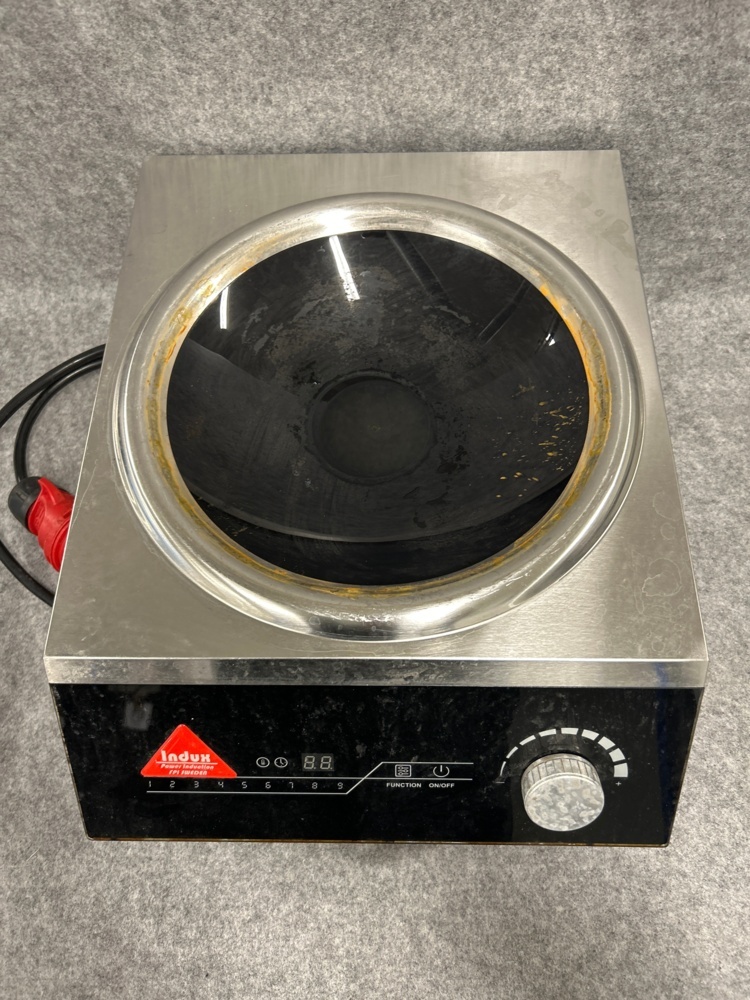 1529555-2 Induktionswok med wokpanna - Indux HW-TA5X-01