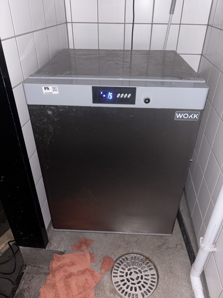1425969-1 Freezer - WOKK / Amitek AKD200F SS, - 2020