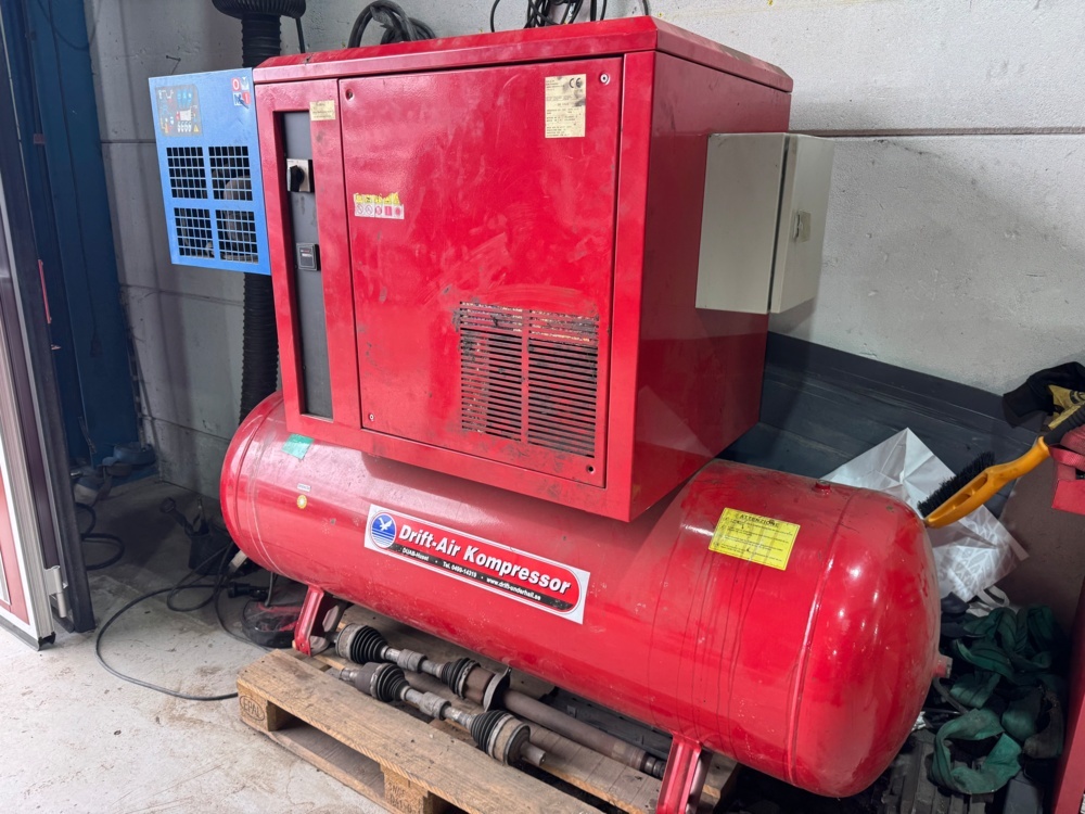 1406086-2 Drift-Air / OMI compressor with 500 liter tank