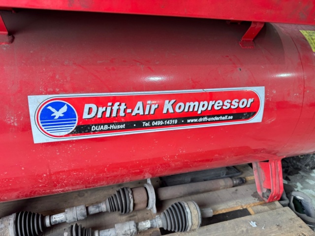 1406086-17 Drift-Air / OMI kompressor med 500 liters tank