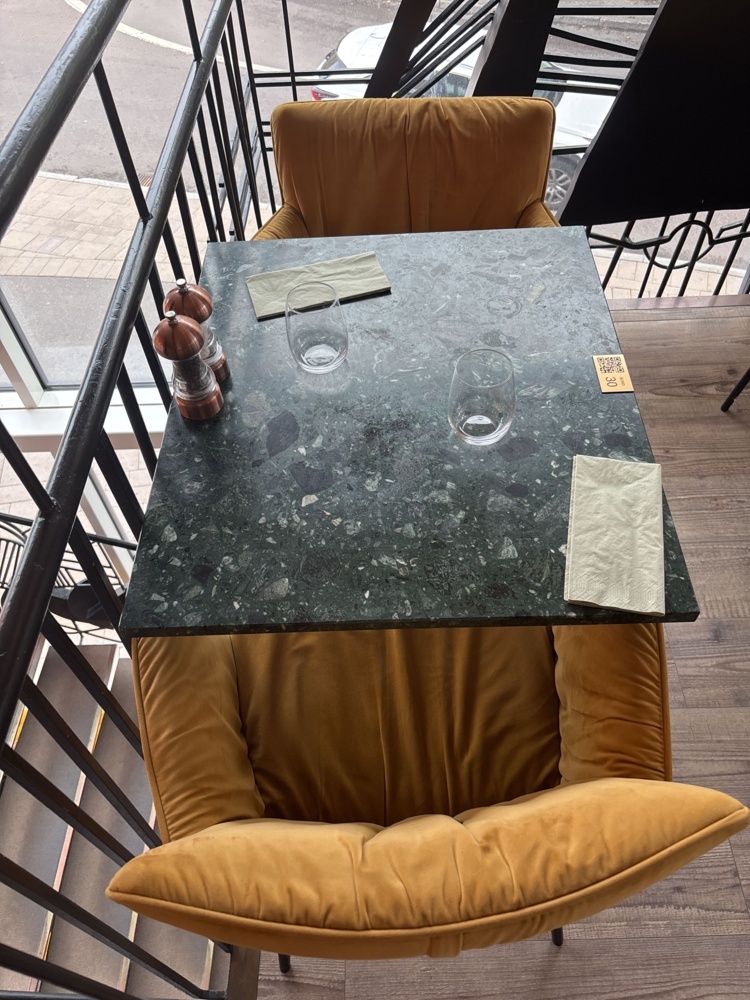 1425976-2 Restaurant furniture - Tables, chairs and sofa sections