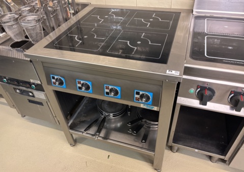 Induction cooker with 4 plates - Fribergs Pana-Copter
