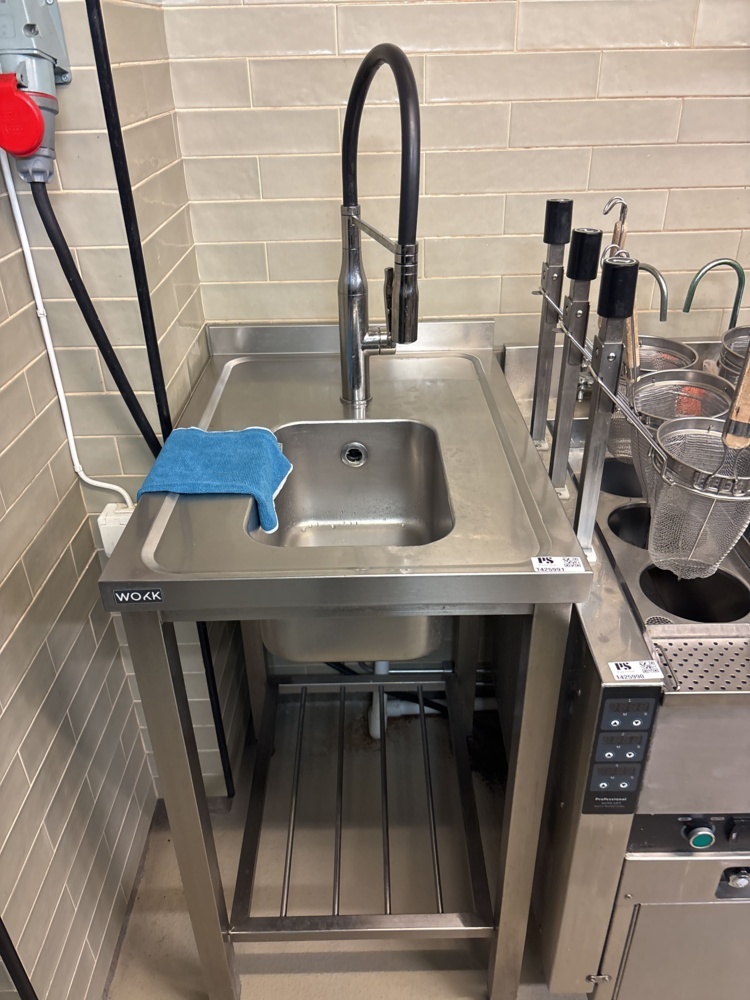 1425991-1 Stainless steel sink with mixer - WOKK