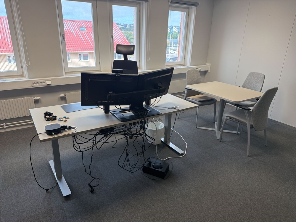 1566081-1 Office workplace with furniture and screens