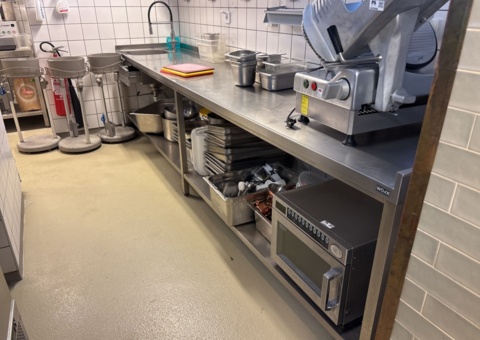 Stainless steel worktop with sink and mixer - WOKK