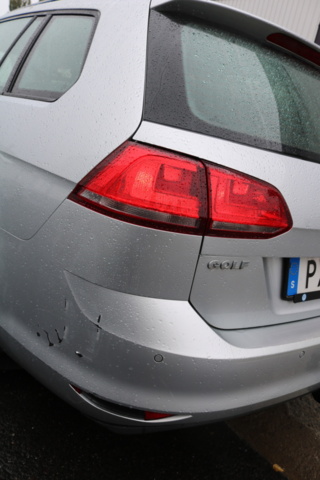 1515224-11 Volkswagen Golf Sportscombi 1.4 TGI (Bensin & Gas) BlueMotion DSG Sekventiell. 2015
