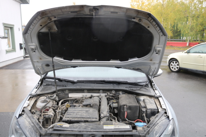 1515224-49 Volkswagen Golf Sportscombi 1.4 TGI (Bensin & Gas) BlueMotion DSG Sekventiell. 2015