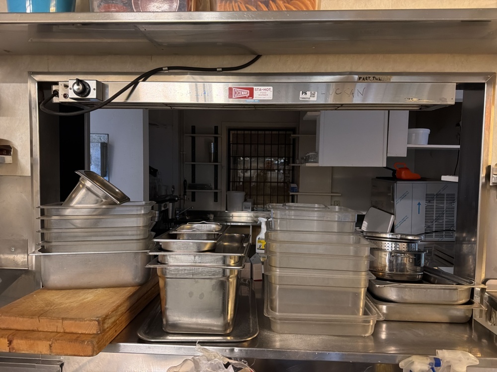 1566253-1 Heat lamp with canteens and restaurant equipment