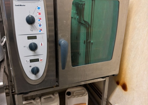 Combi oven on stand - Rational CombiMaster CM 61