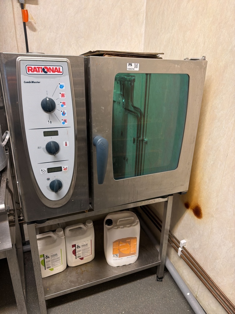 1566256-1 Combi oven on stand - Rational CombiMaster CM 61