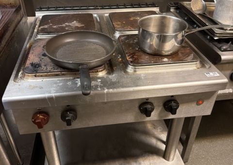 Stove with 4 cooking zones - Zanussi