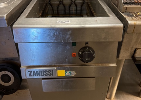 Deep fryer with frying baskets - Zanussi