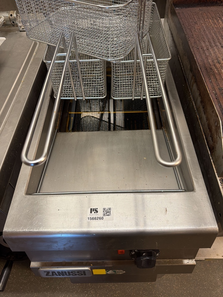 1566260-2 Deep fryer with frying baskets - Zanussi