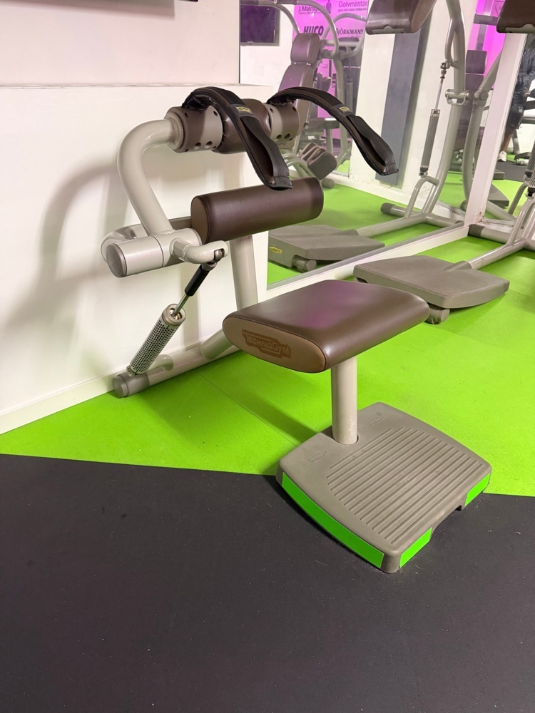 1540002-3 Complete gym equipment with 9 machines for circuit training - Technogym