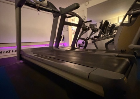 Treadmill - Precor