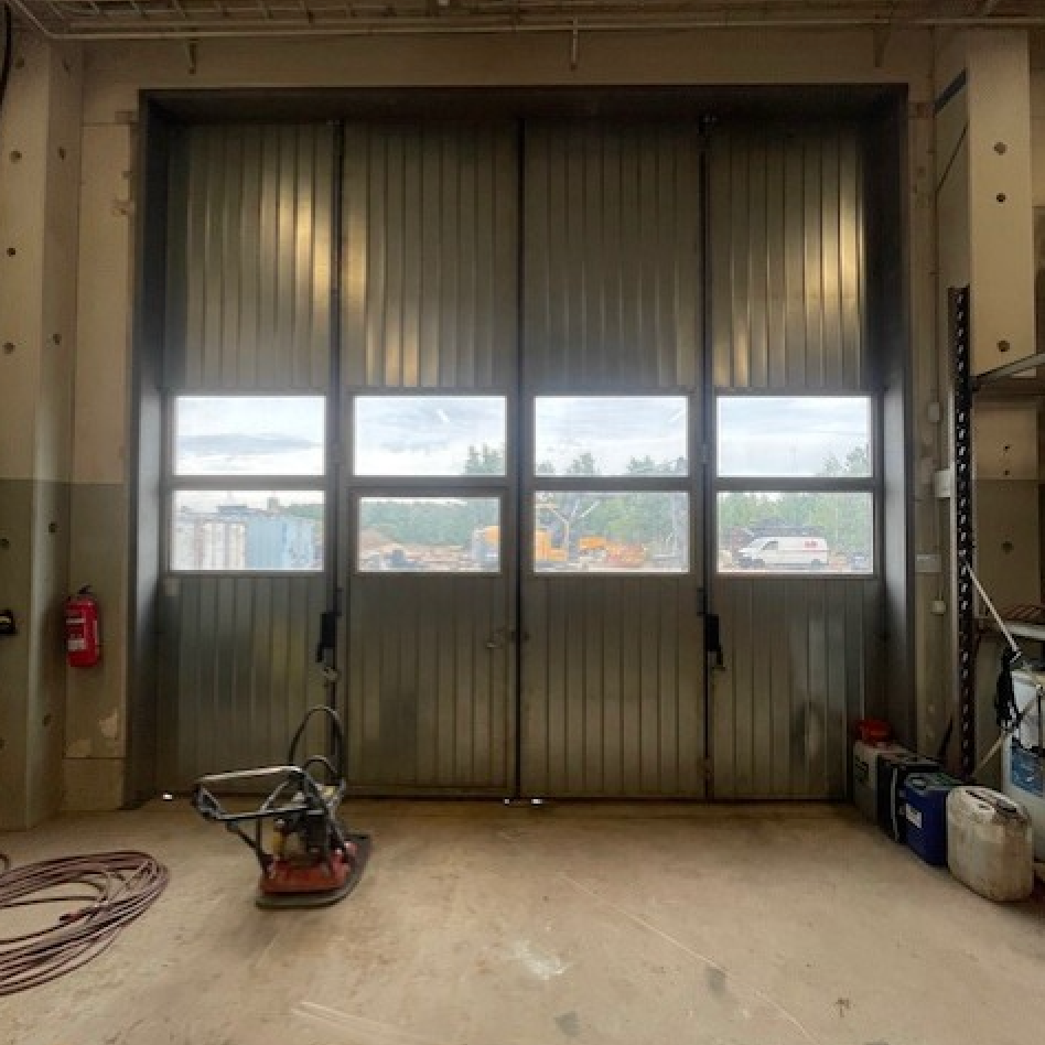 1583268-2 EAB door, 4950x4700 mm