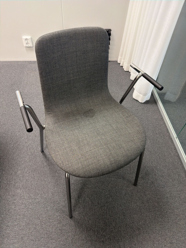 1566091-2 Conference table with 10 chairs and whiteboard - Horreds