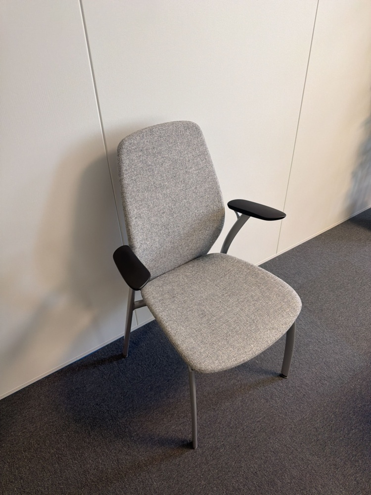 1566093-2 Office workplace with various furniture and decor