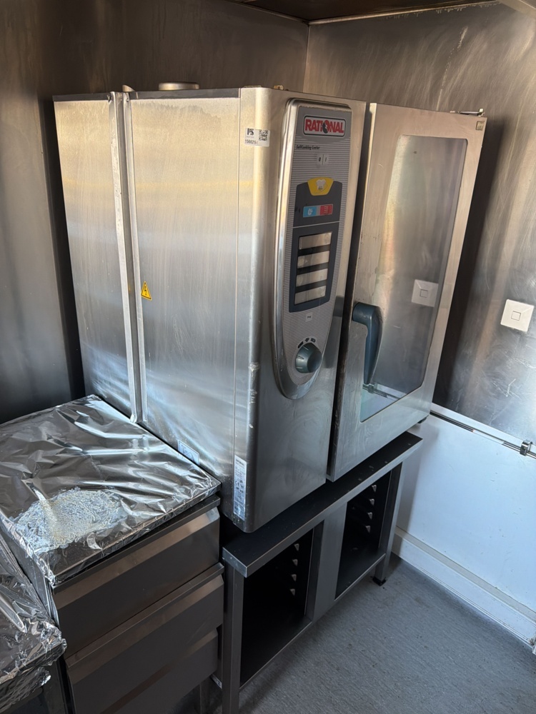 1566294-2 Combi oven on stand - Rational SelfCooking Center SCC 101