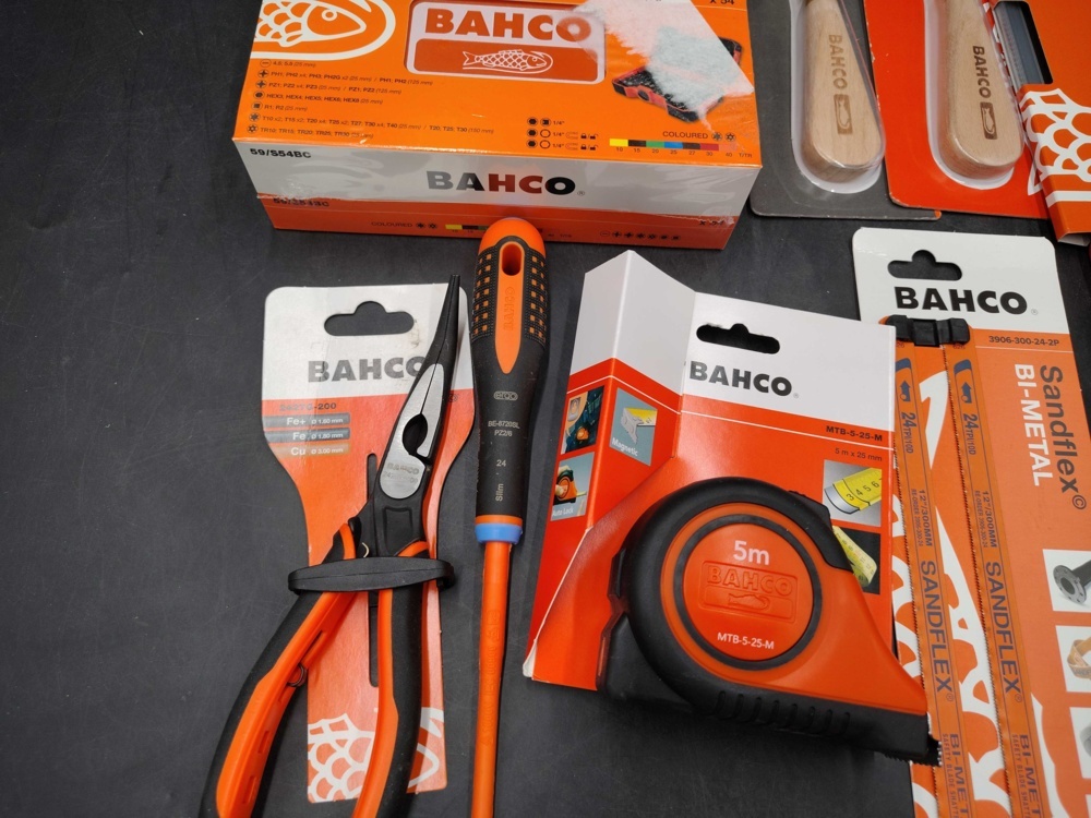 1583298-2 Hand tools - Bahco, pliers, screwdrivers and saw blades