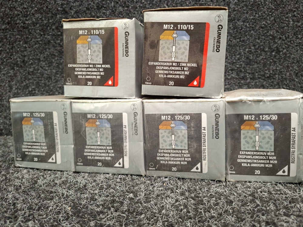 1581625-2 120 pc Expander screw M2 M12x110/15 & M12x125/30mm, Gunnebo