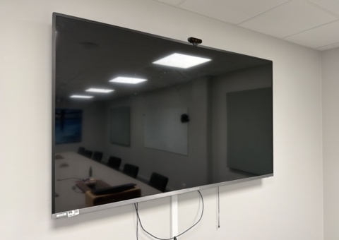Monitor 75" with wall mount - Voxicon VXS375UN