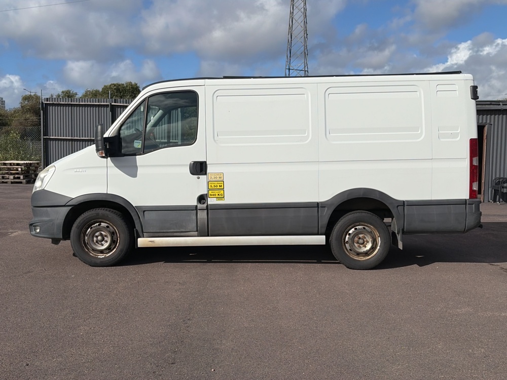 1576428-2 Iveco Daily 35S11 Van 2.3 Multijet II Manual, 106hp -2012