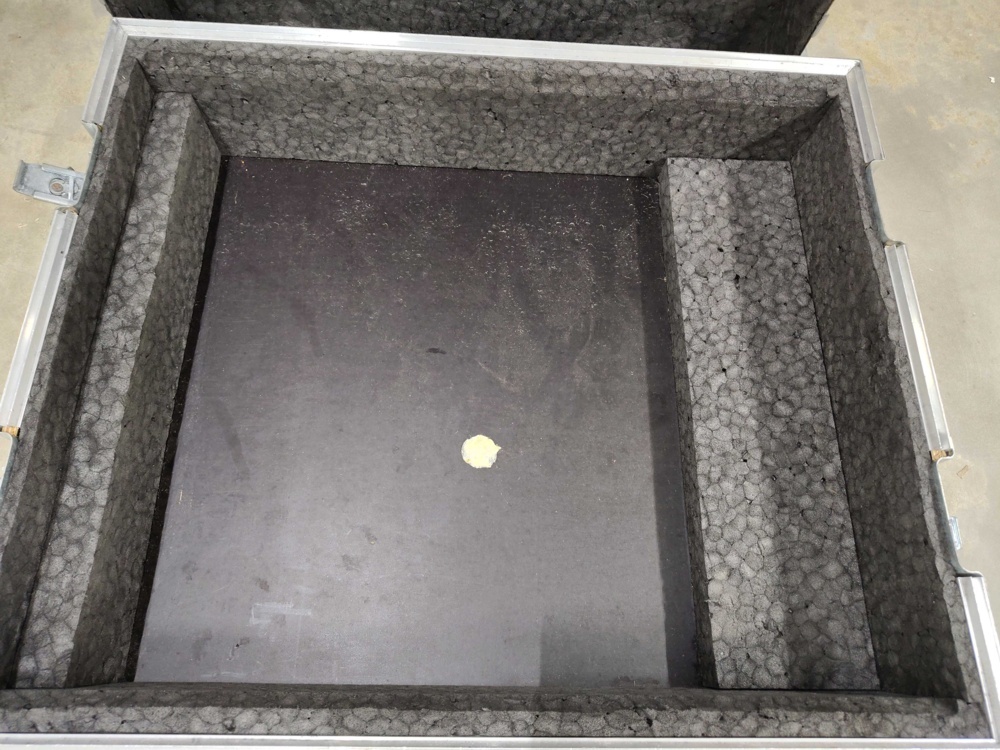 1582502-2 Transportcase, 1 st - för Yamaha 01-mixer