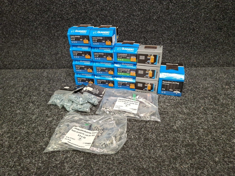 1581635-1 Wood screw Frame sleeve, Laminate screw, Window sheet metal screw etc., Gunnebo