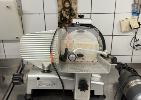 Disposal of restaurant machinery