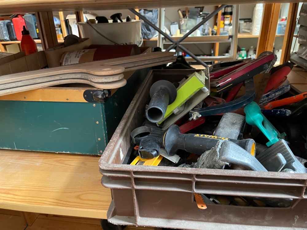 1583416-2 Tools etc.