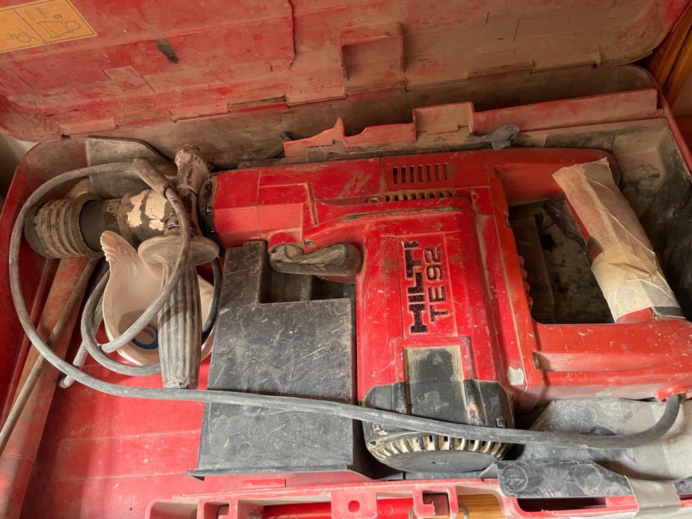 1583432-2 Hilti slagmaskin