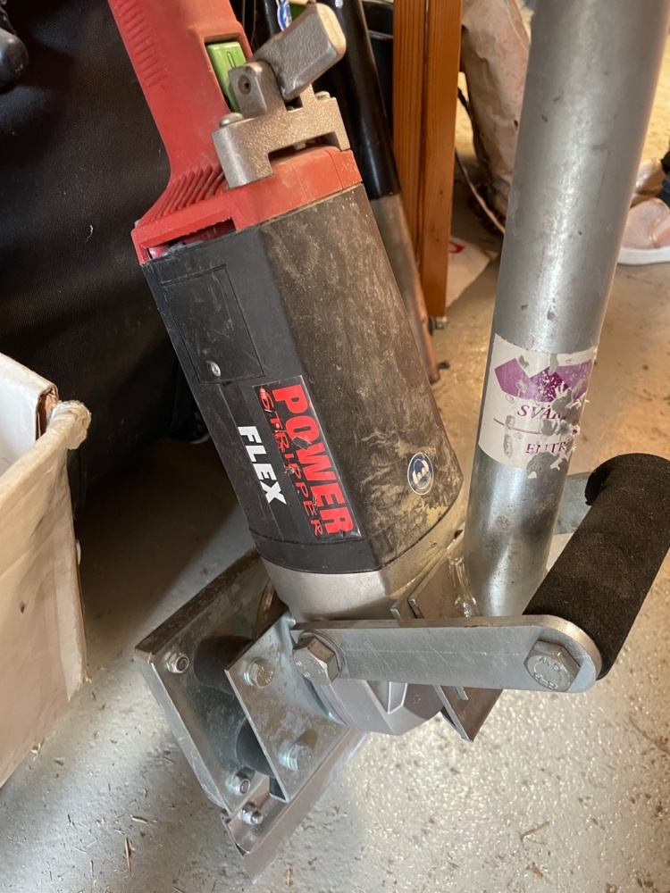 1583449-1 Flex Power Stripper