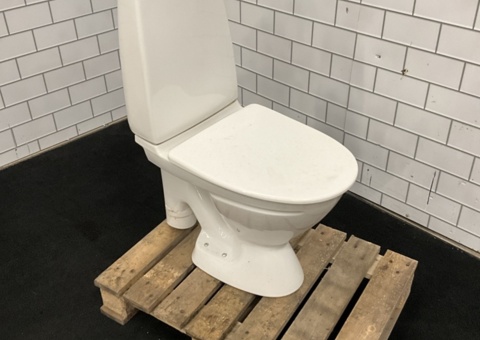 Toilet seat - IFÖ sign