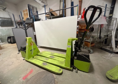 Scissor lift trucks 2 pcs - Pramac HX 10E