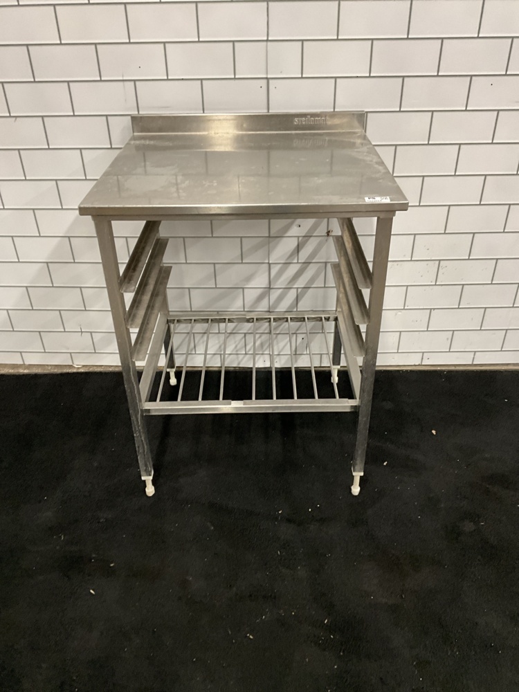 1473664-1 Rostfri arbetsbänk