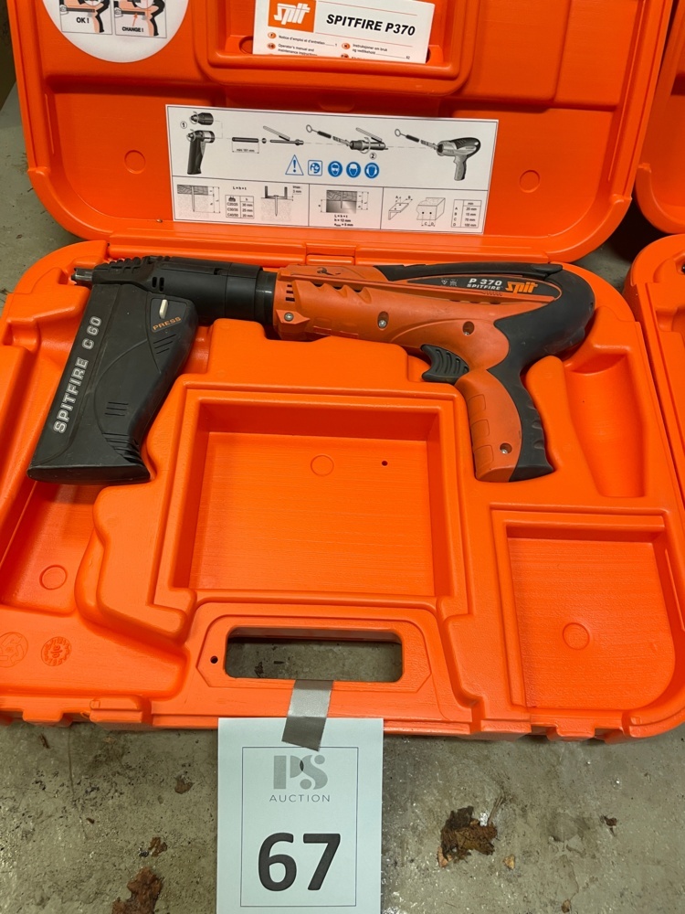 1583467-1 Spikpistol Split Spitfire C 60