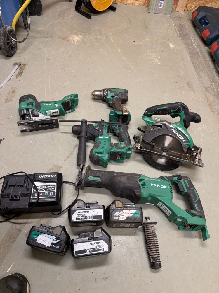1566401-2 Tool kit with power tools and 4 batteries - HiKOKI