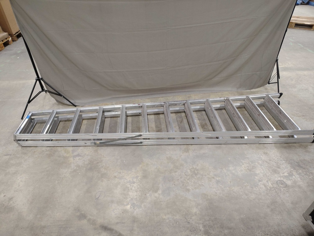 1582510-1 Trappstege - 280 cm