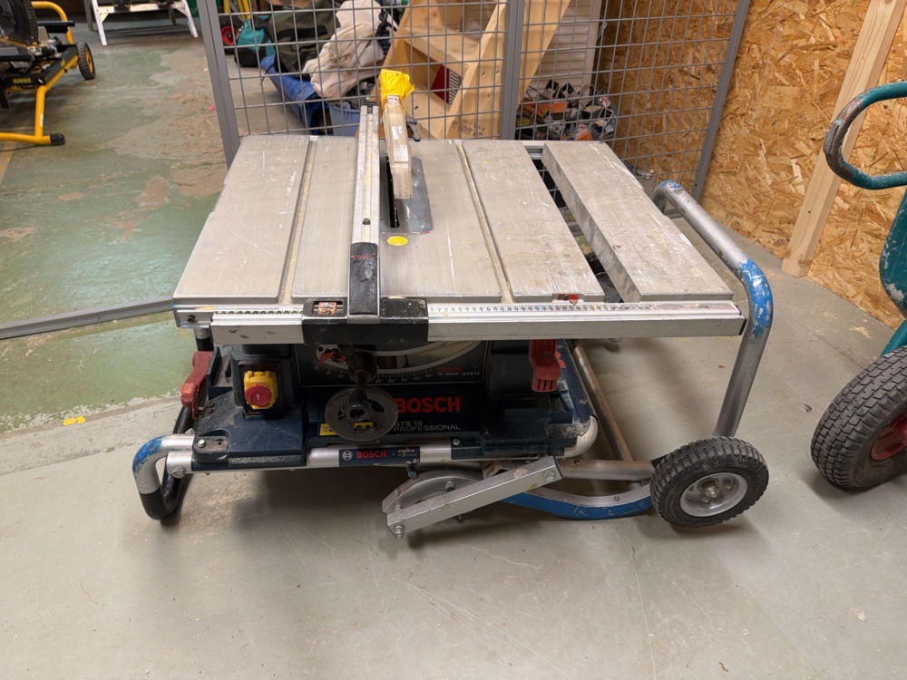 1566405-1 Table saw on trolley - Bosch GTS 10 Professional